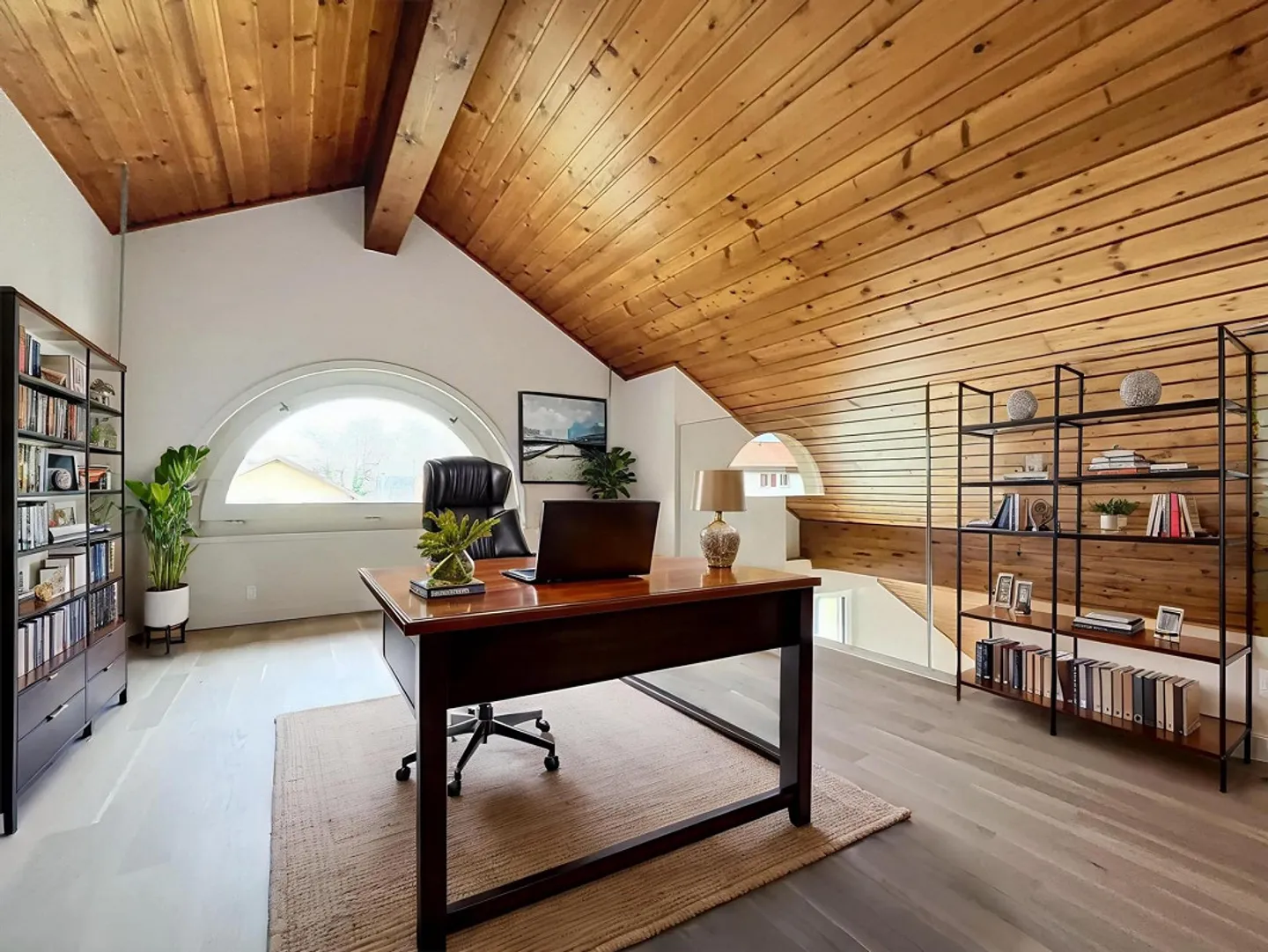 Attic completely renovated | Tolochenaz - Photo 3 of 6