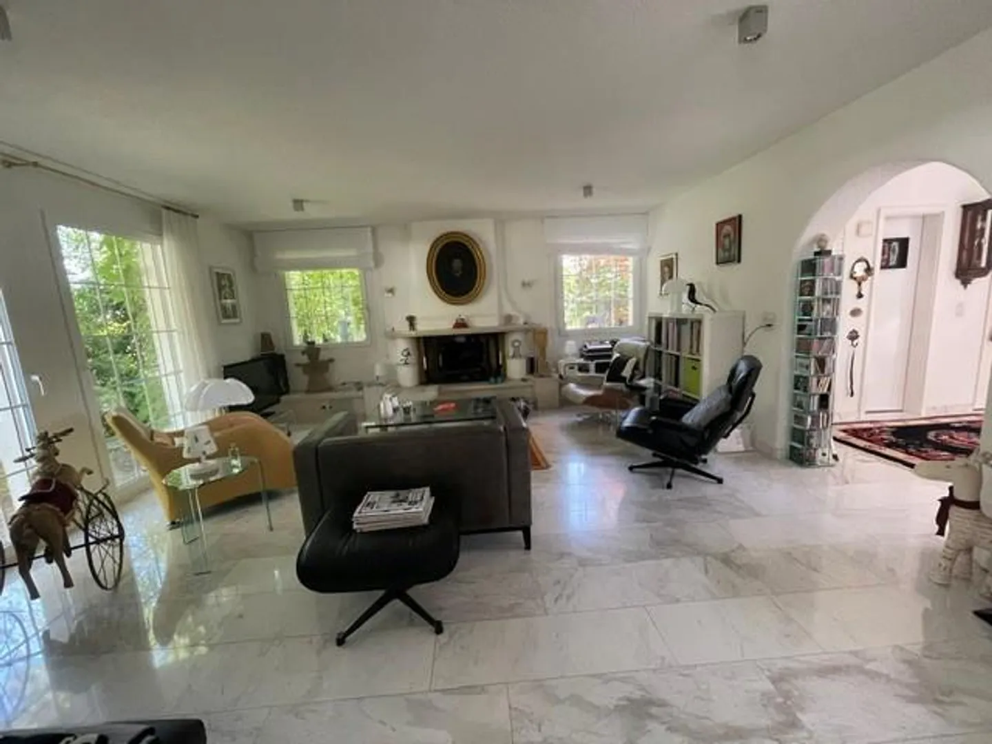 Belle maison individuelle avec piscine à Pfeffingen - Photo 8 sur 11