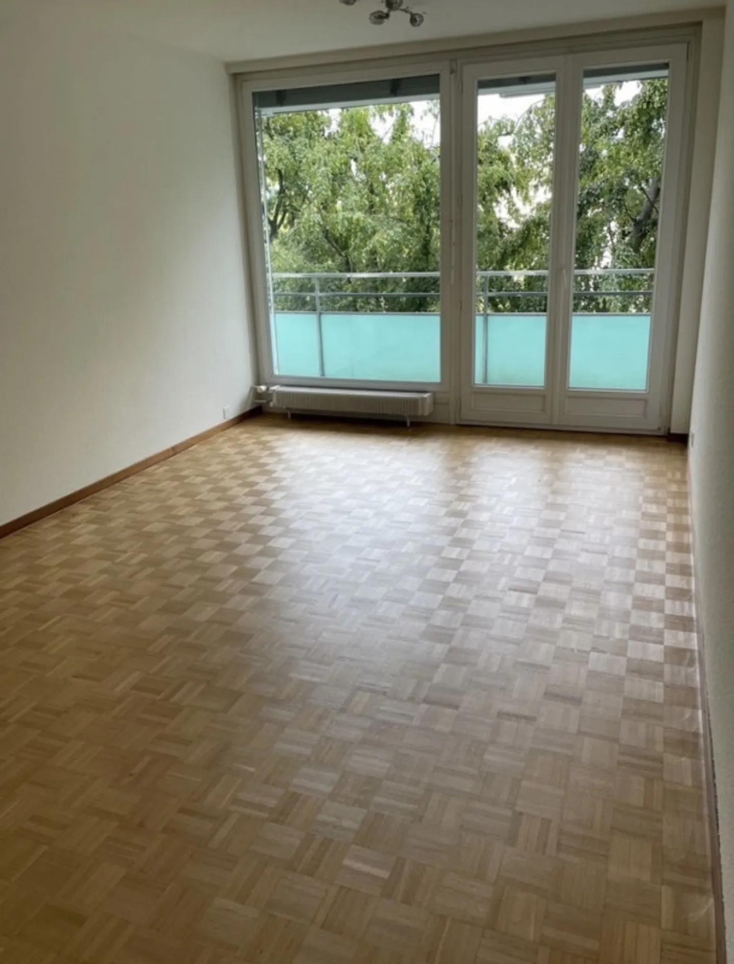 Lease Takeover - Superb 3-Room Apartment in Châtelaine - Photo 2 of 10