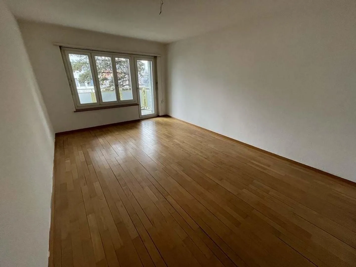 Appartement central - limité jusqu'au 30.06.2028 - Photo 2 sur 4