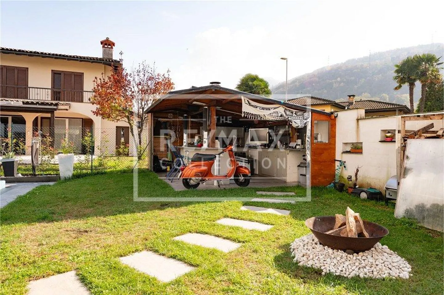 6,5-Zimmer-Villa mit Pool - Foto 4 von 13