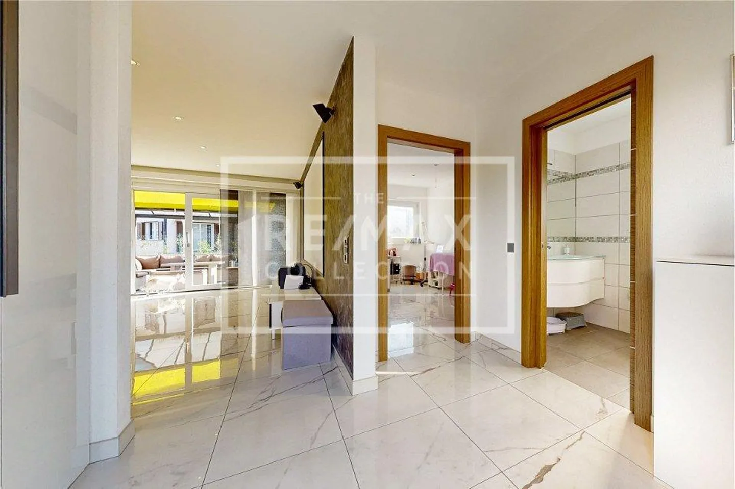 6,5-Zimmer-Villa mit Pool - Foto 10 von 13