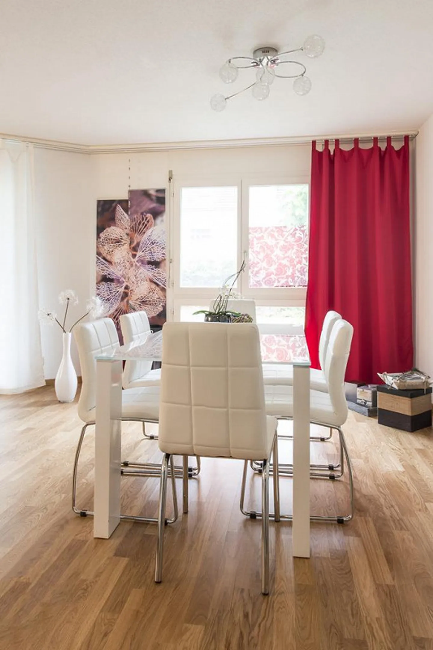 Bright 2.5-Maisonette Apartment in Hinteregg - Photo 3 of 8