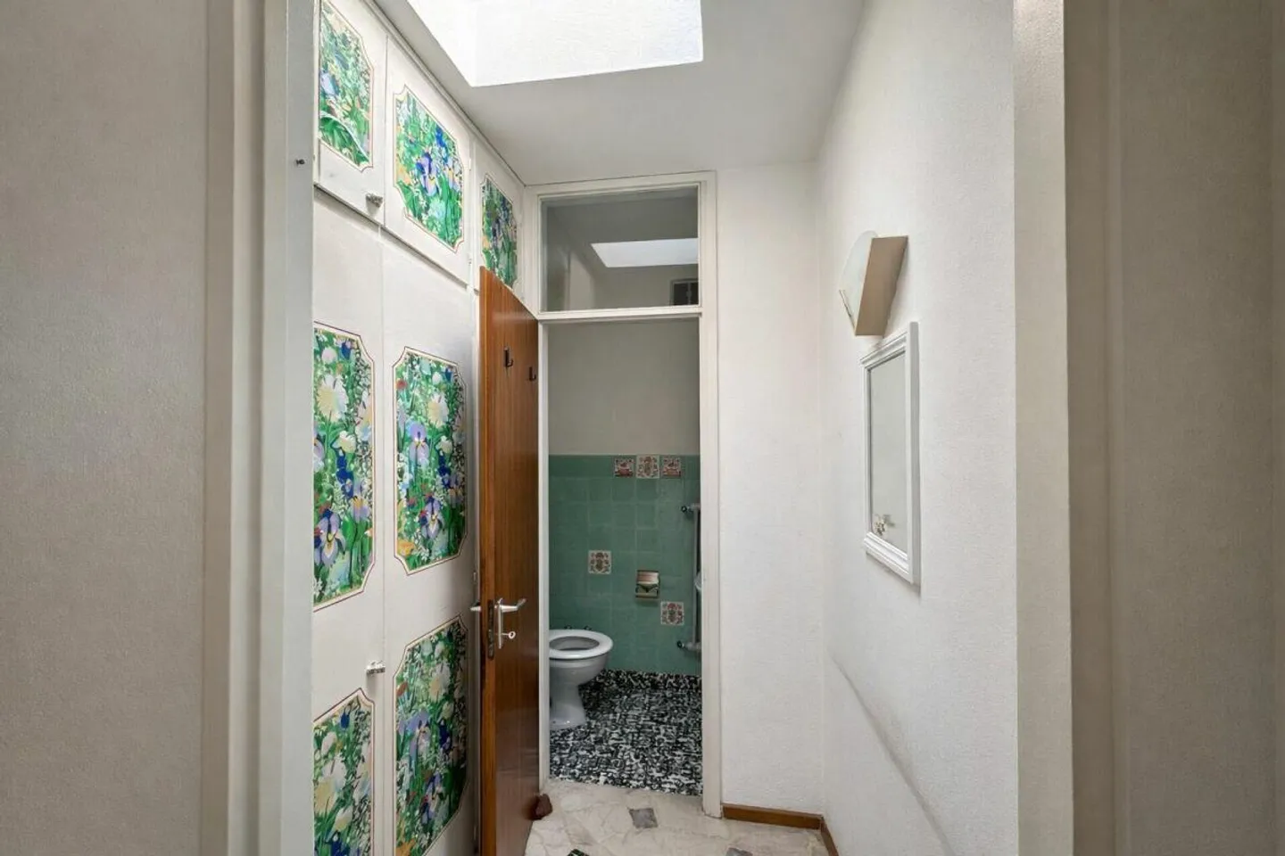 Grand et lumineux appartement de 5,5 pièces, dernier étage, vue sur... - Photo 20 sur 20