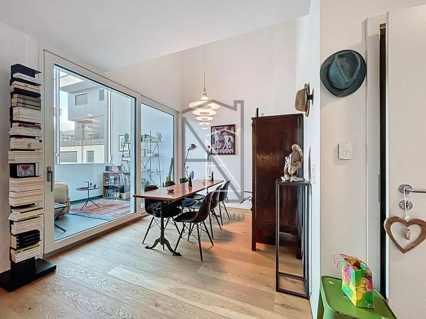 Modernes 3,5-Zimmer-Apartment in Saint-Sulpice, Schweiz - Foto 5 von 13