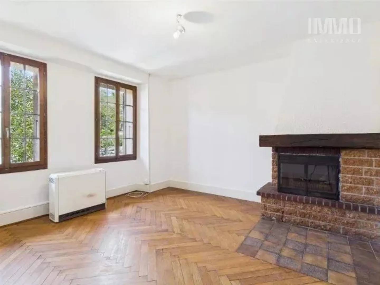 Charming village house in Sensine - Ideal opportunity for first investment - Photo 3 of 13