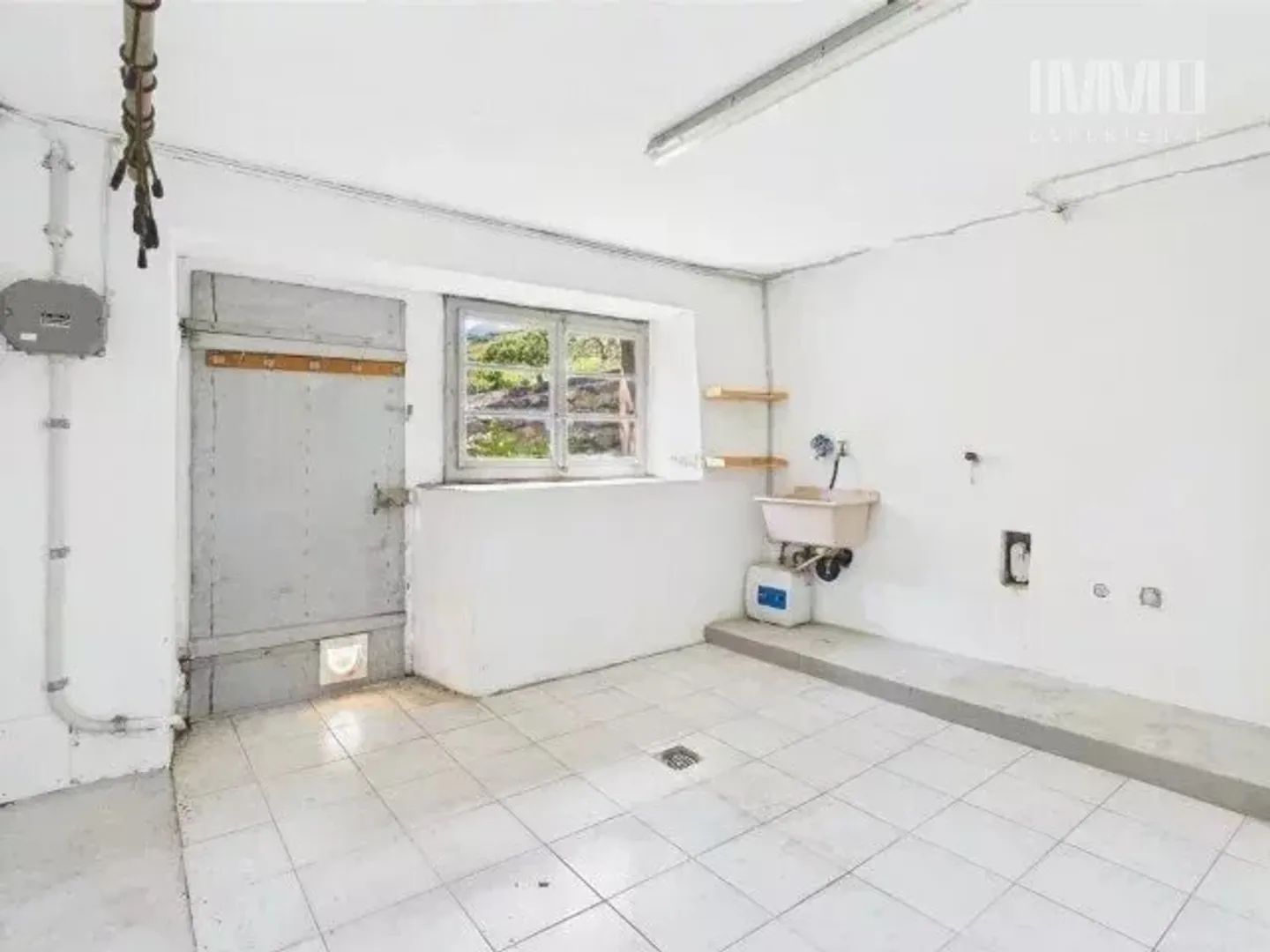 Charming village house in Sensine - Ideal opportunity for first investment - Photo 12 of 13