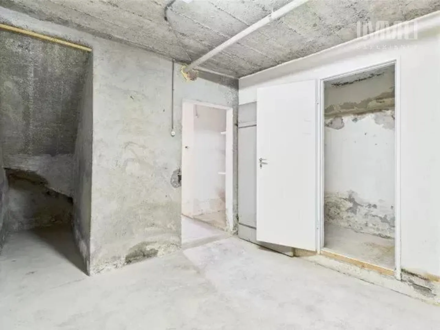 Charming village house in Sensine - Ideal opportunity for first investment - Photo 13 of 13