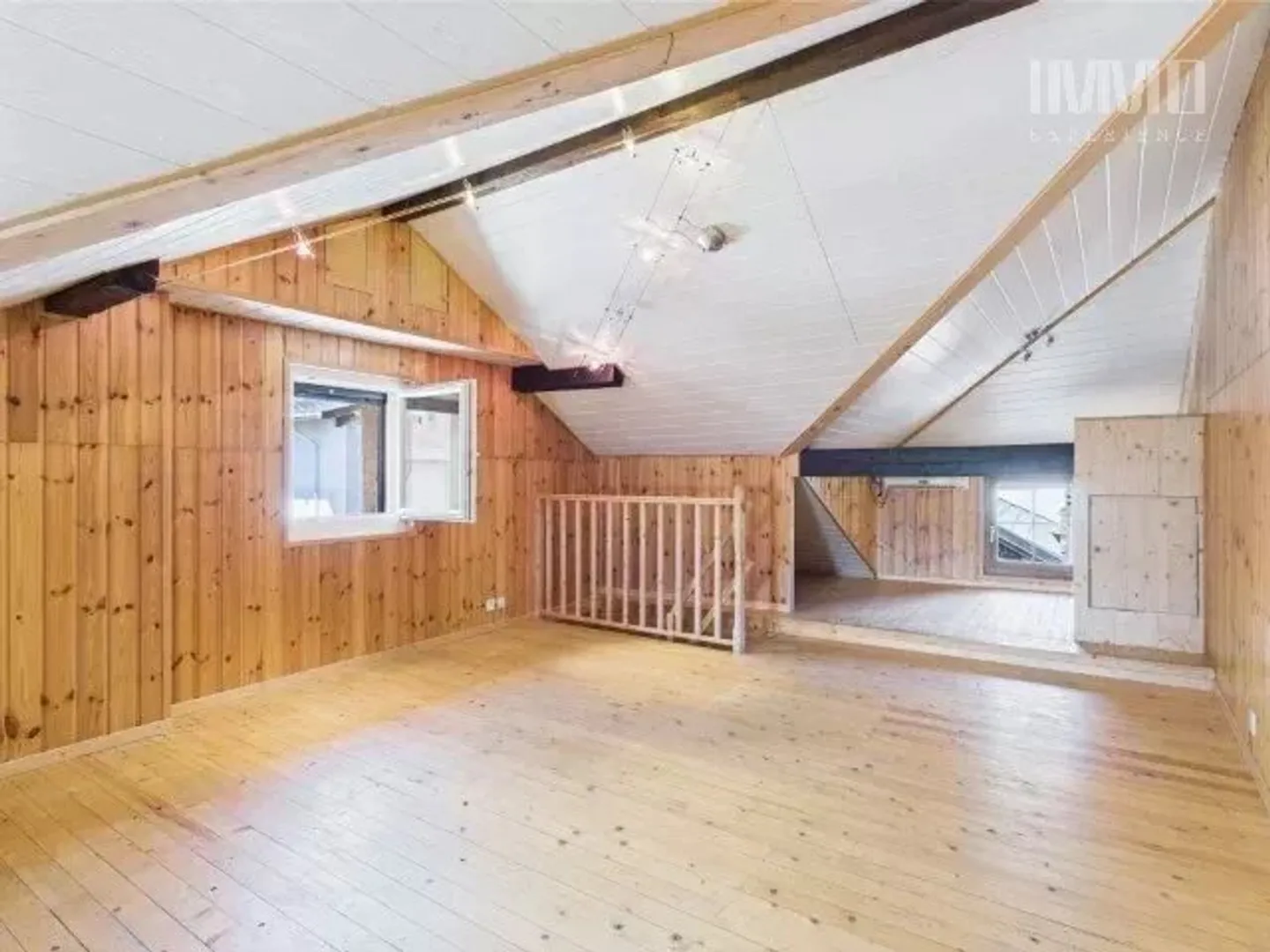 Charming village house in Sensine - Ideal opportunity for first investment - Photo 7 of 13