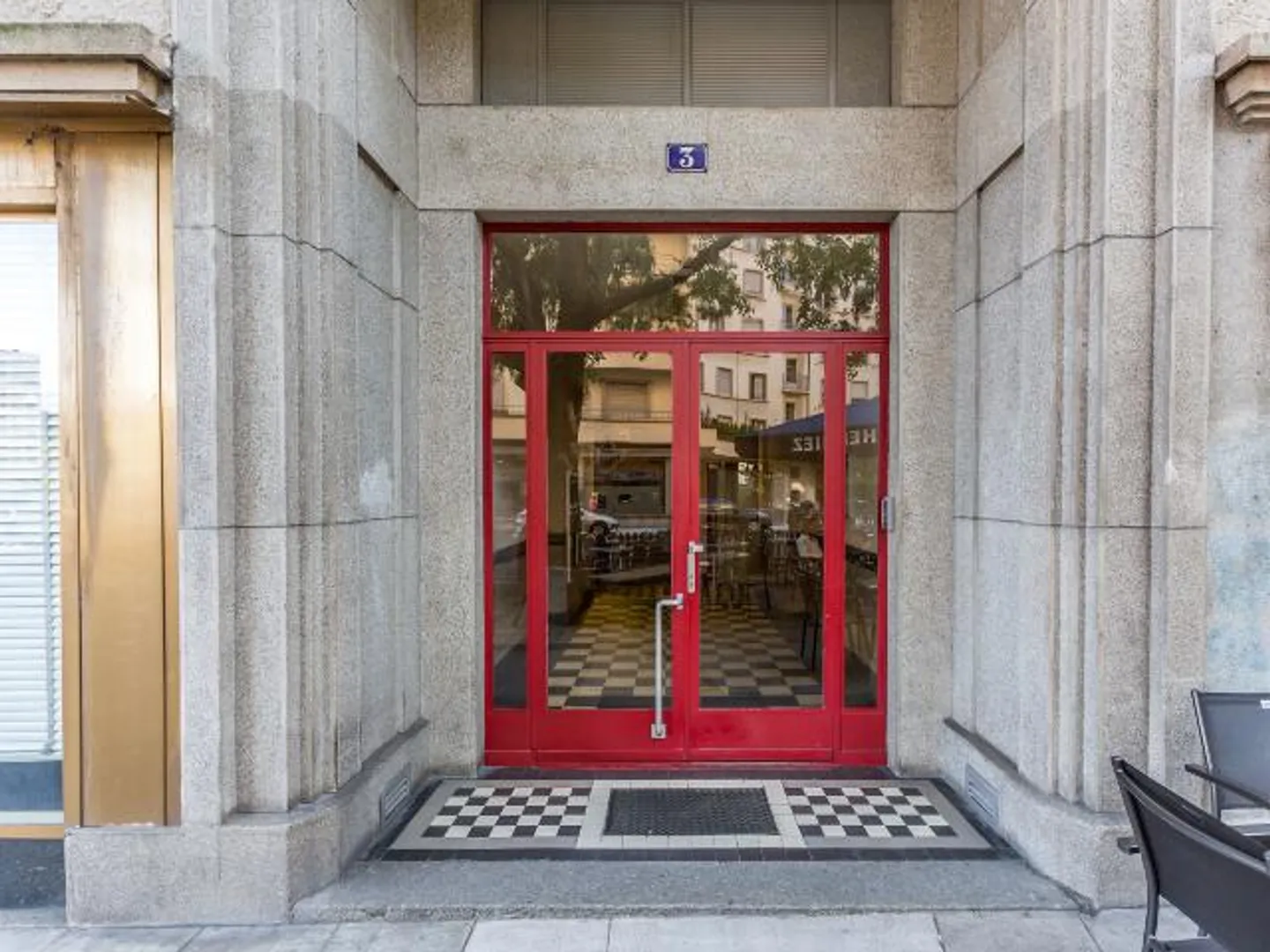 Appartement à louer - Photo 2 sur 3