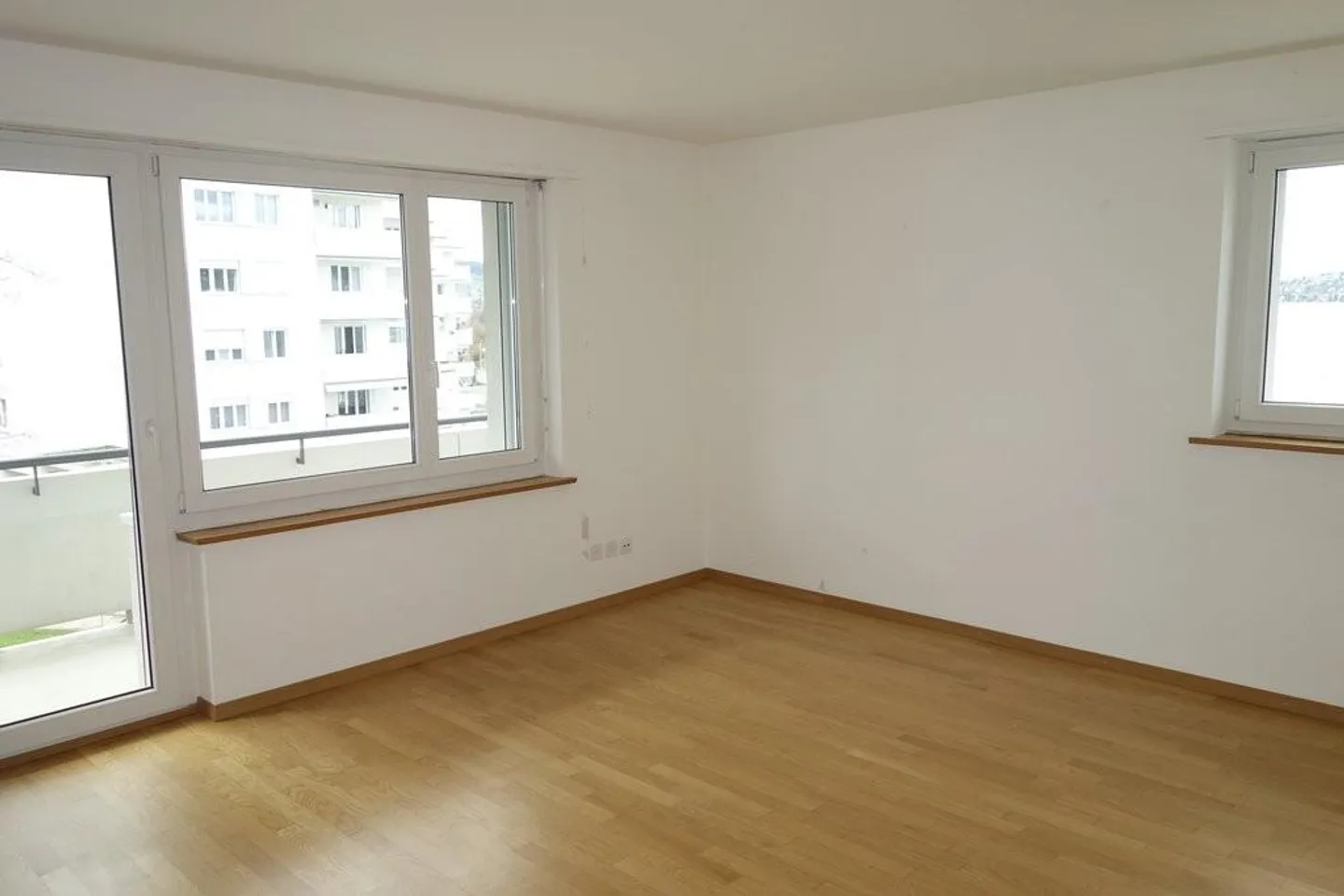 Posizione privilegiata con vista sul lago - Foto 5 di 12