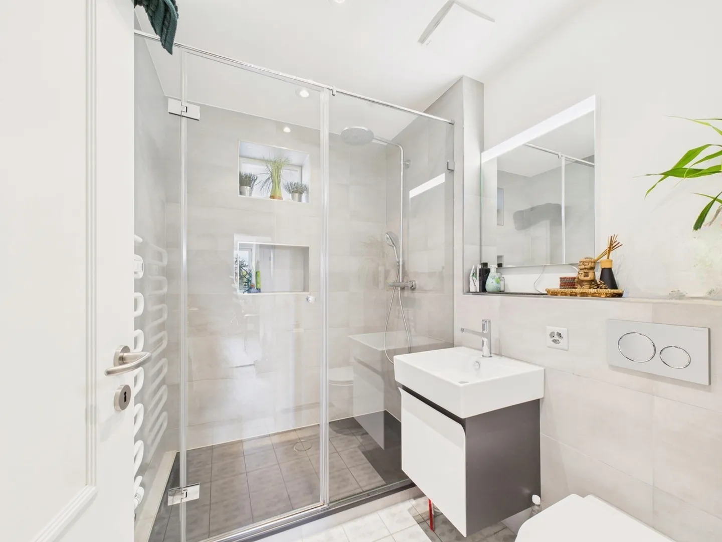 Charming 4.5-room maisonette apartment in Basel - Photo 9 of 11