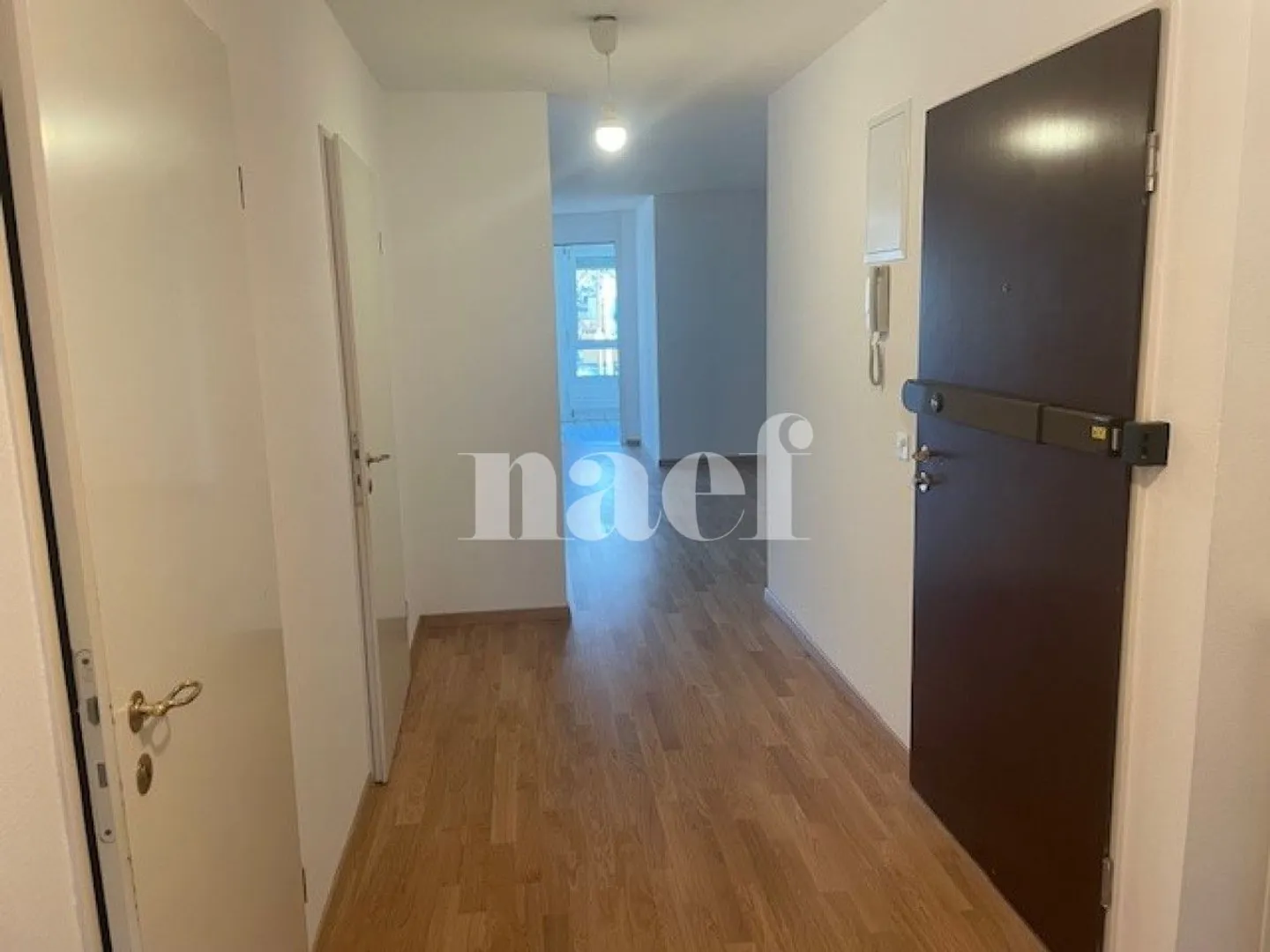 Appartement 4 pièces - Photo 1 sur 8