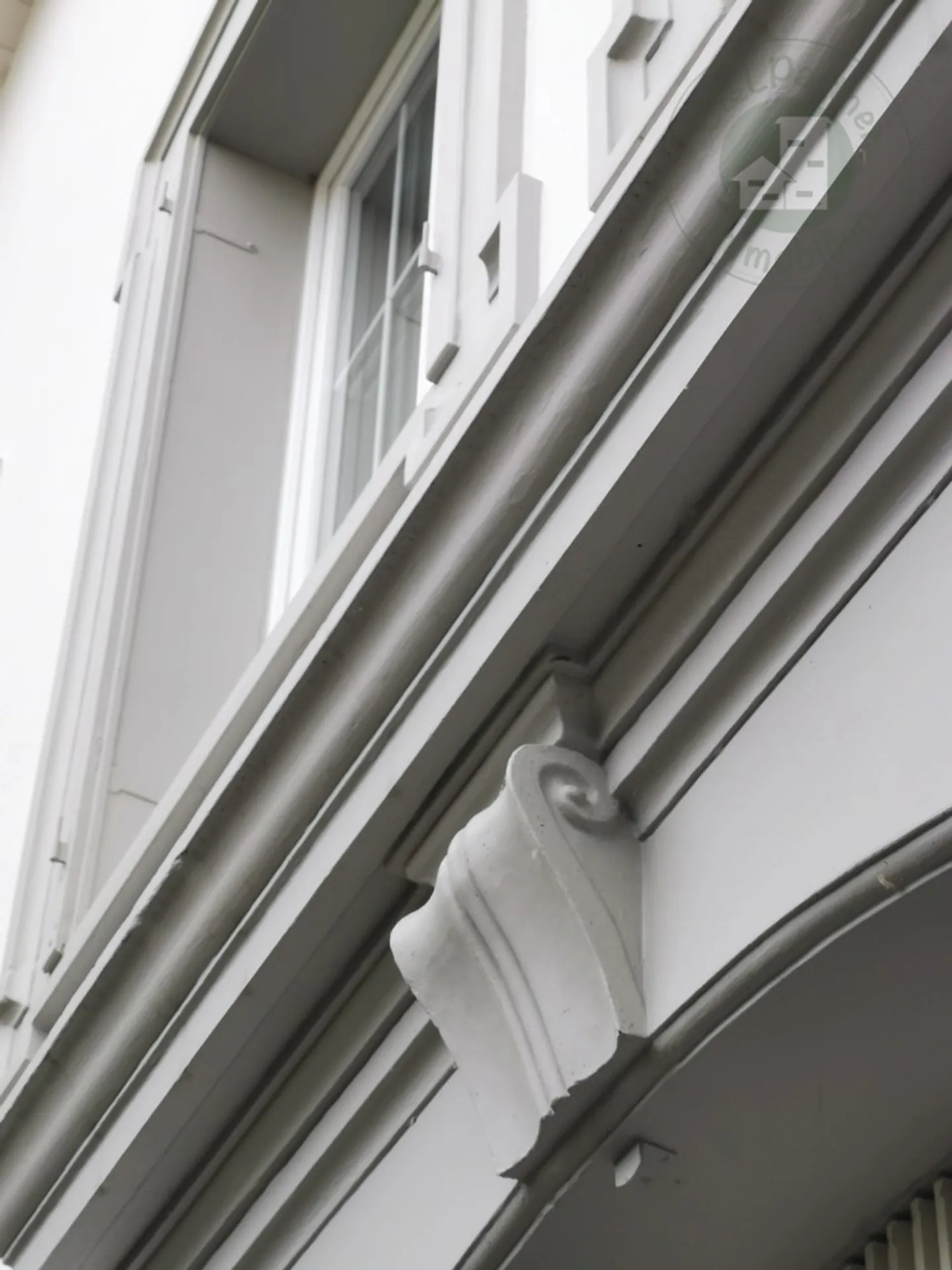 Manoir fantastique avec appartements et espace commercial - Photo 13 sur 13