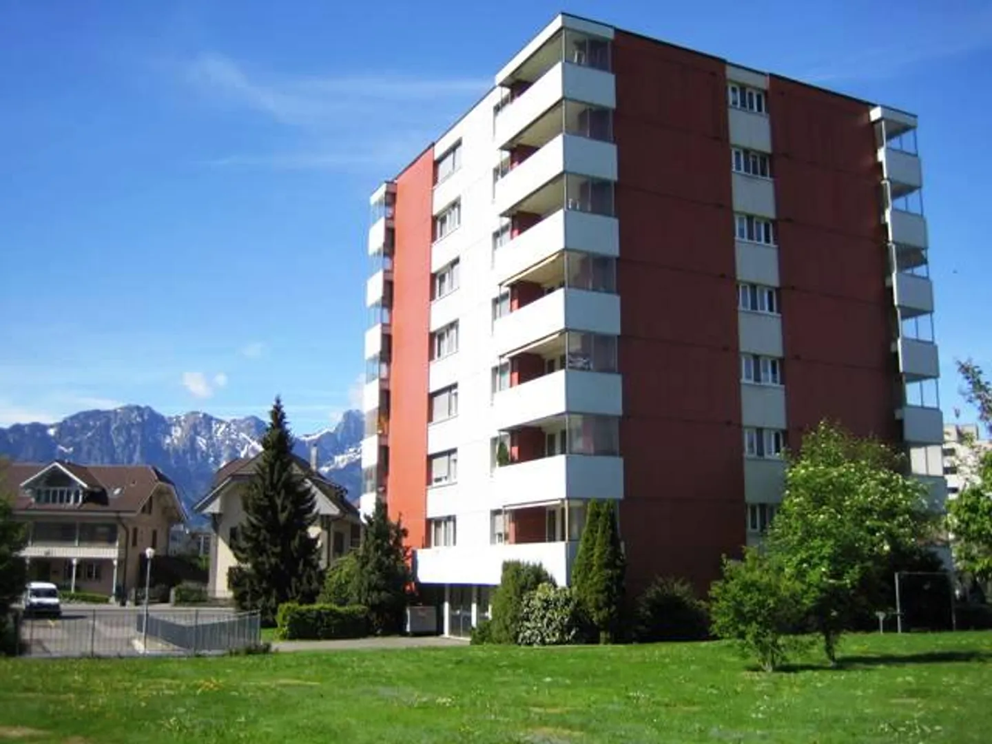 Apartment for rent - Photo 1 of 5