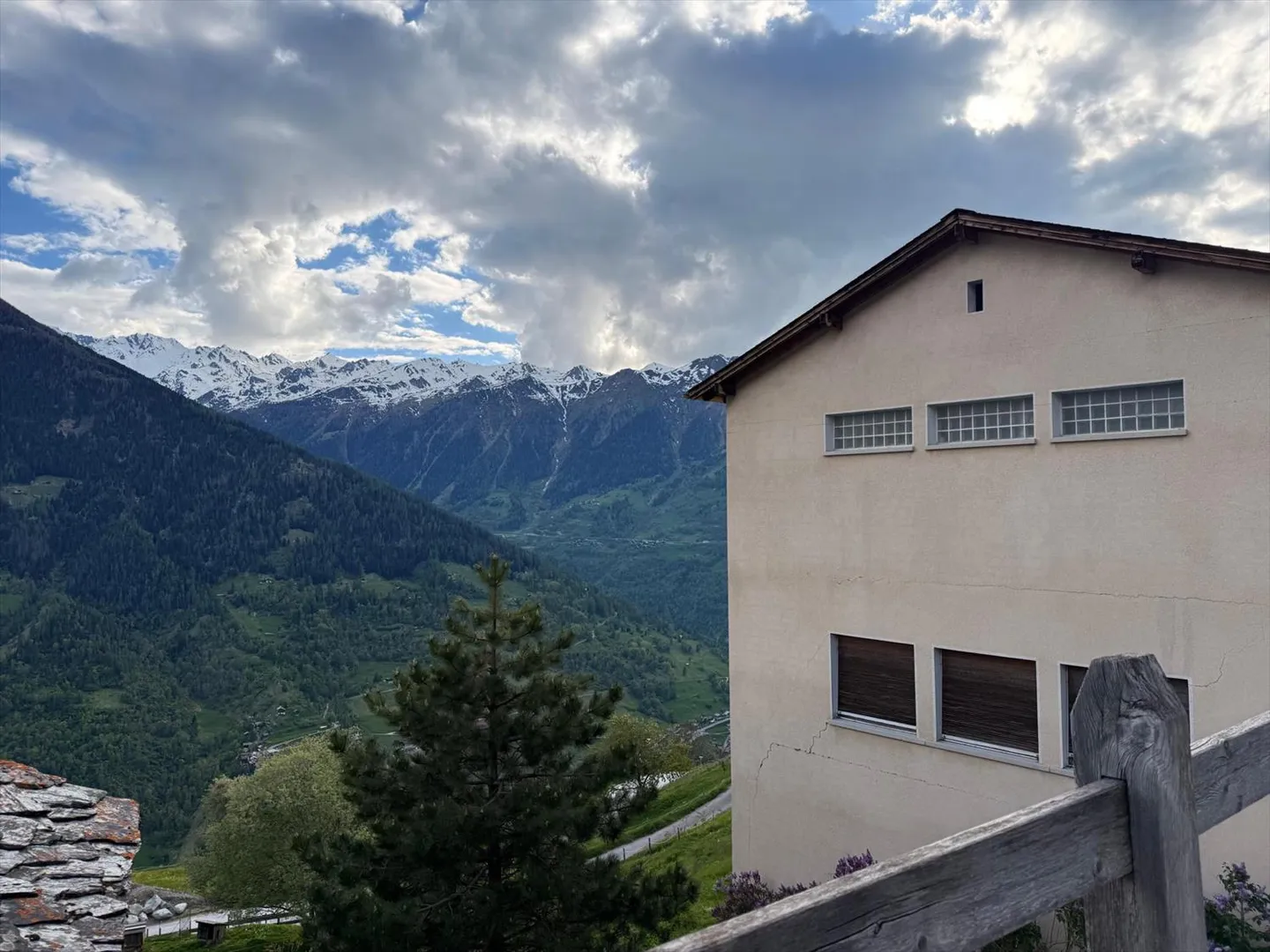 Vielseitiger Gewerberaum im Herzen des Val d'Hérens - Foto 4 von 11