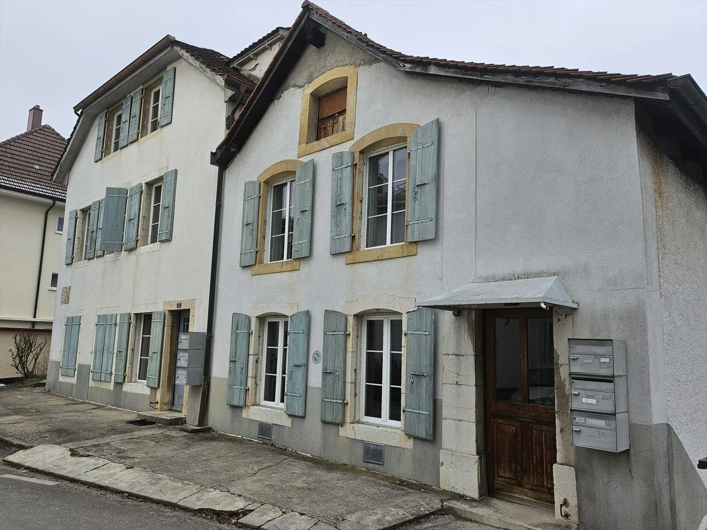 5-Zimmer-Wohnung - Foto 1 von 11