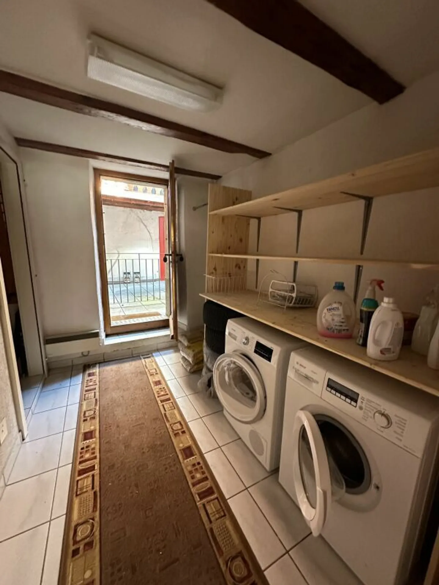 Rental Building with Commercial Space - Residential & Commercial Property - Photo 14 of 28