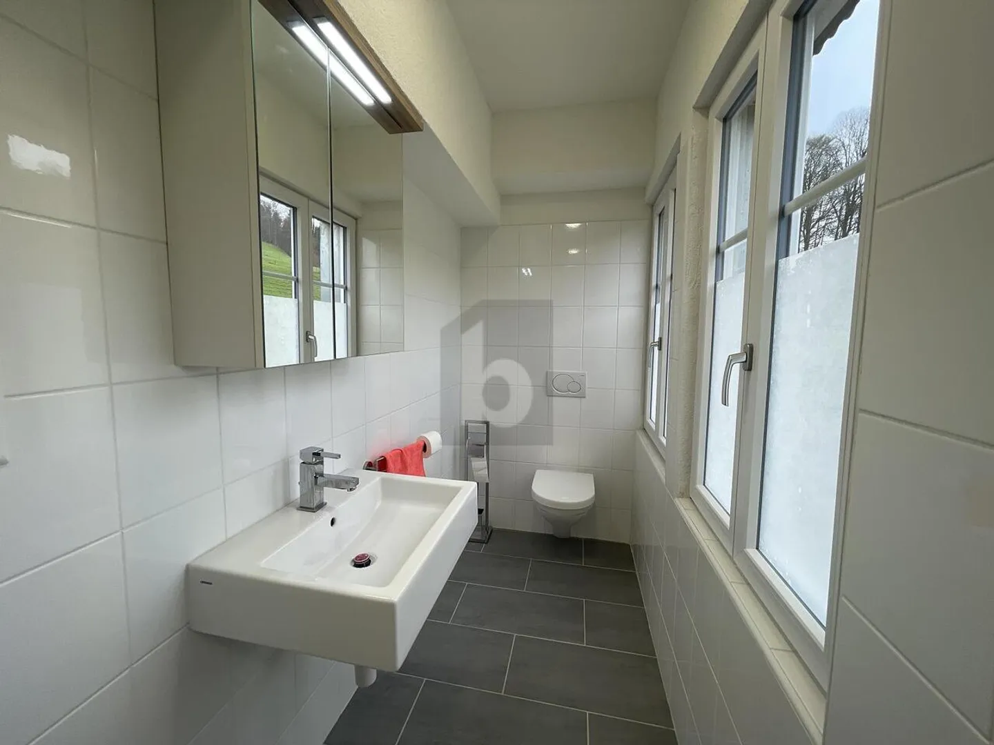 RENOVE ET MEUBLE AVEC DUREE DE LOCATION FLEXIBLE - Photo 4 sur 6