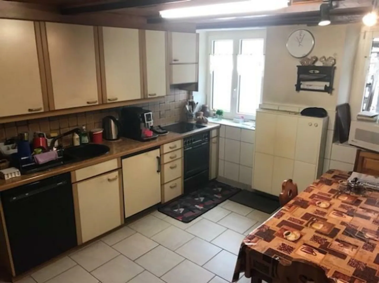 Rough diamond ready to be renovated according to your wishes - Photo 3 of 9