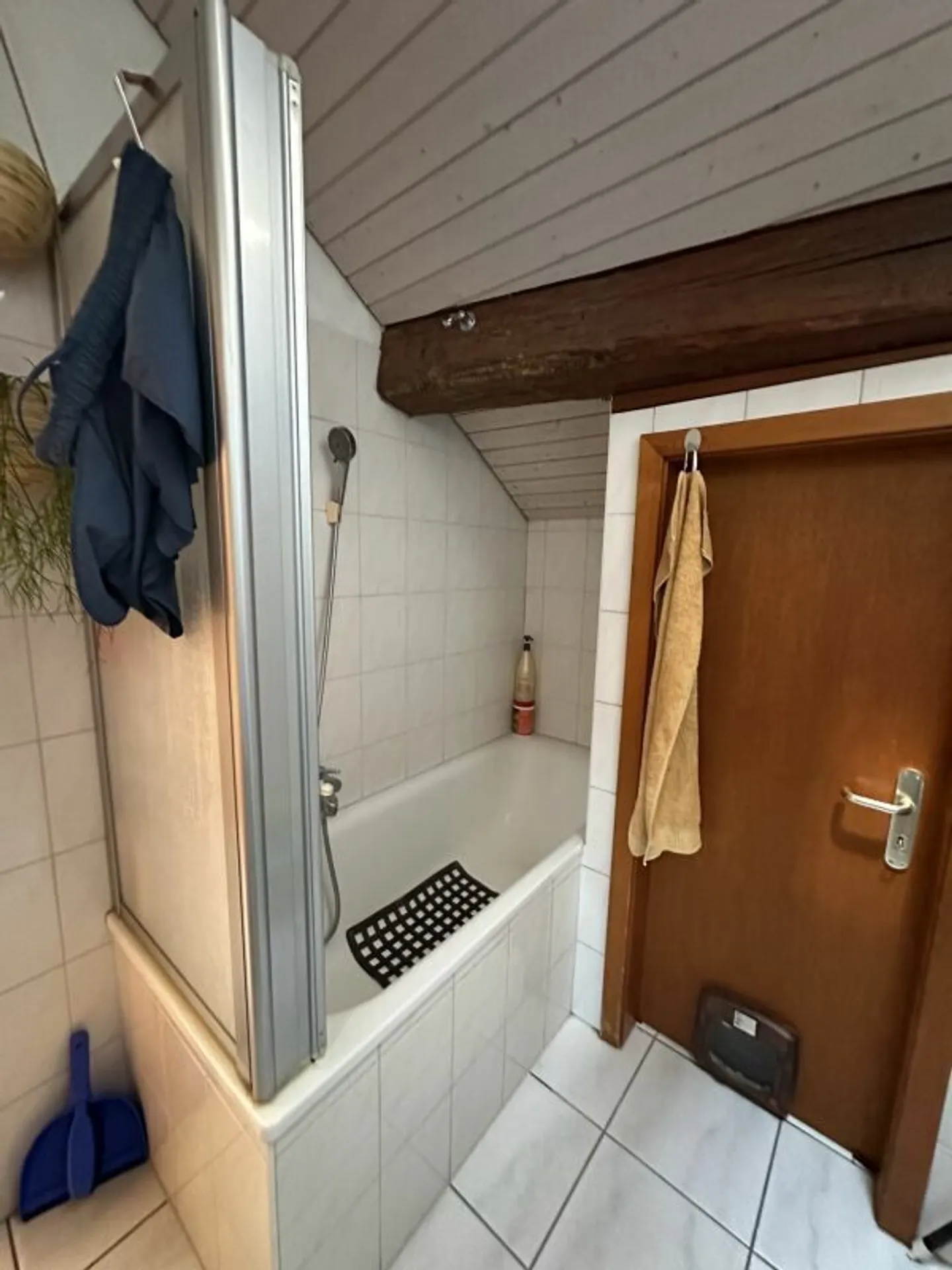 Rental Building with Commercial Space - Residential & Commercial Property - Photo 18 of 28