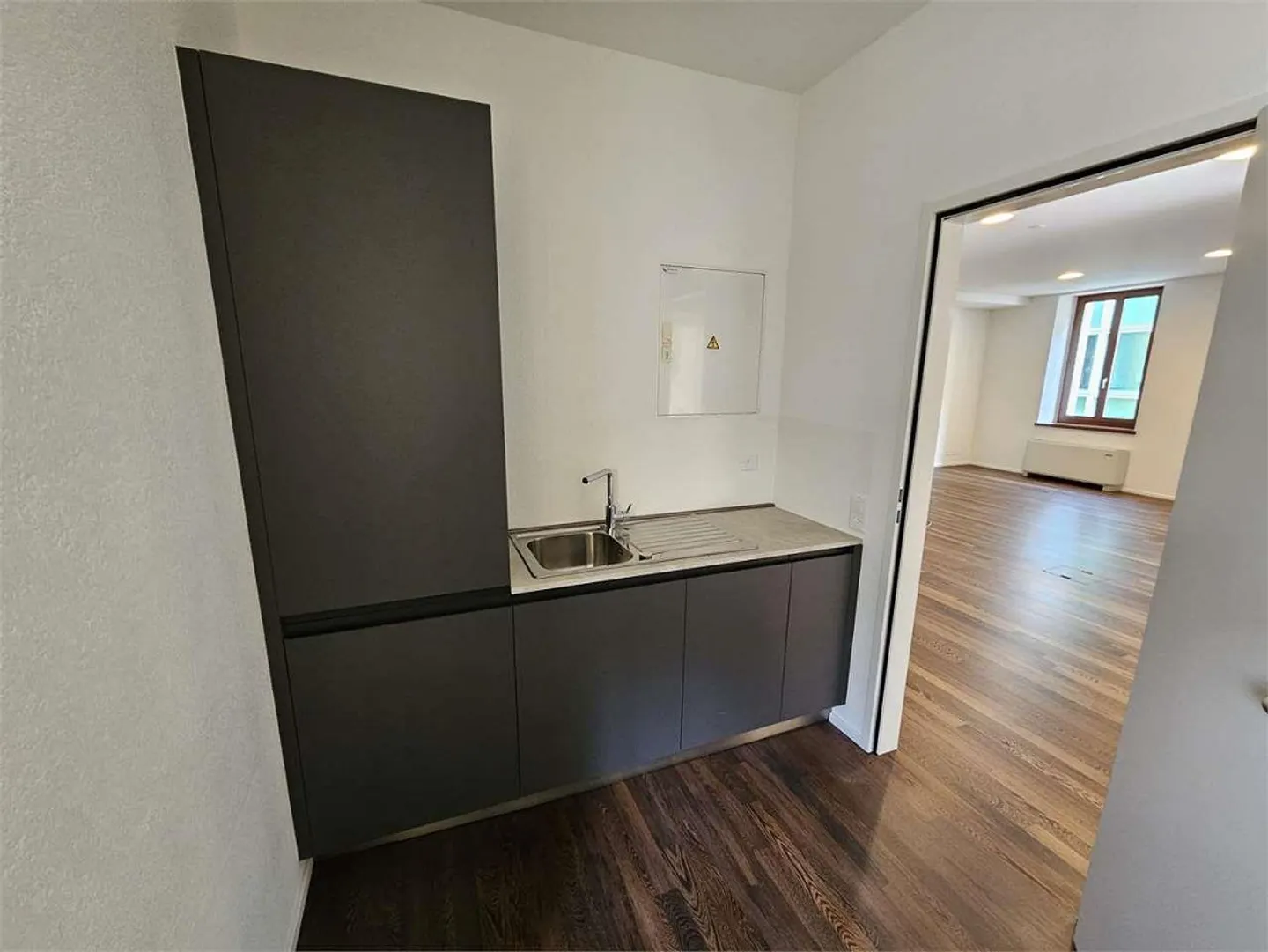 Lugano Zentrum, Büro mieten 4.5 Zimmer von 120 m² - Foto 7 von 13