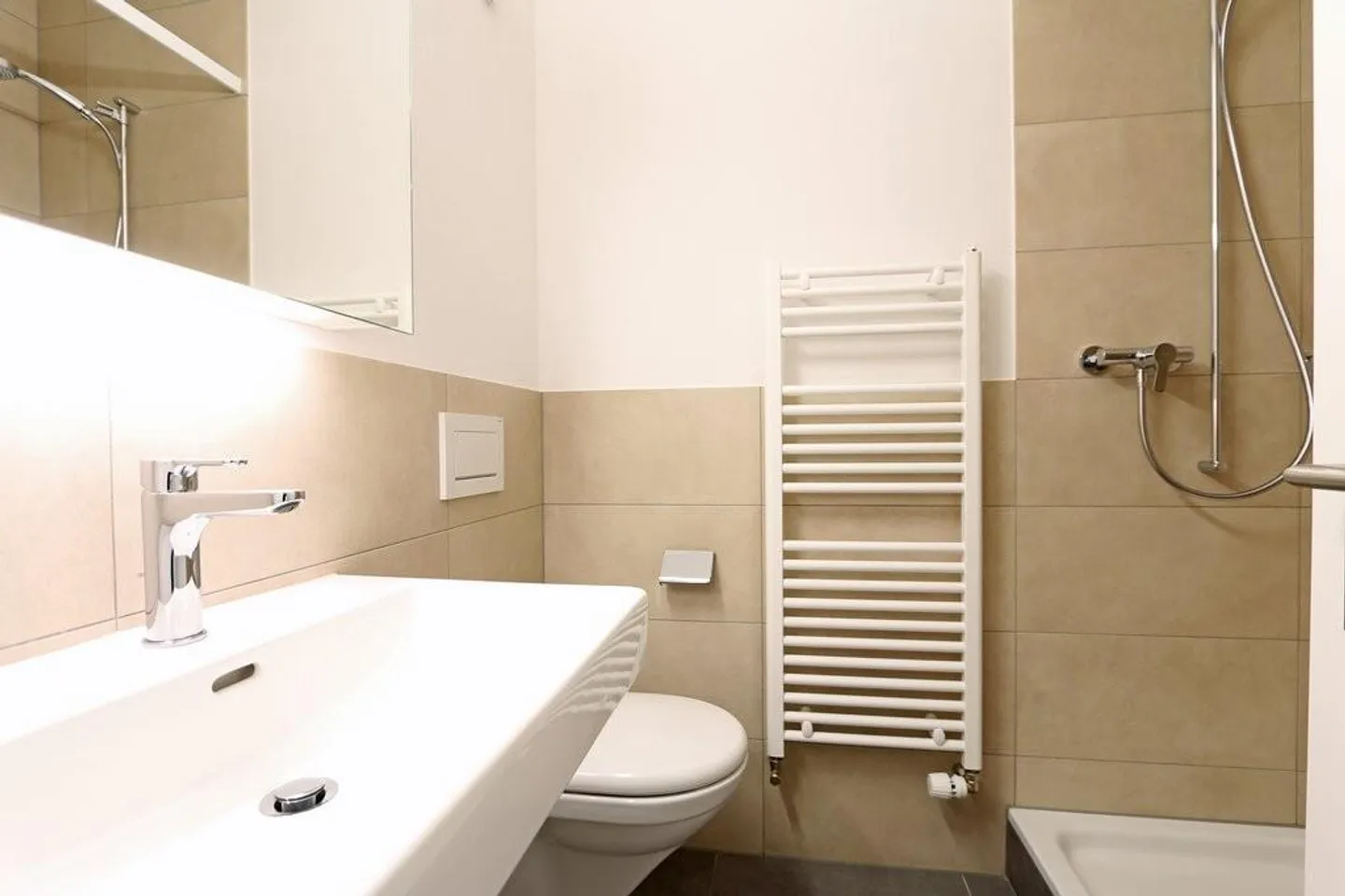 Studio dans un emplacement central ! - Photo 3 sur 5