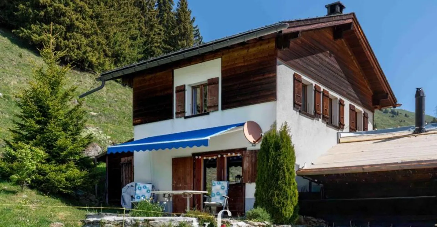 Chalet mit Atemberaubender Aussicht - Foto 2 von 11