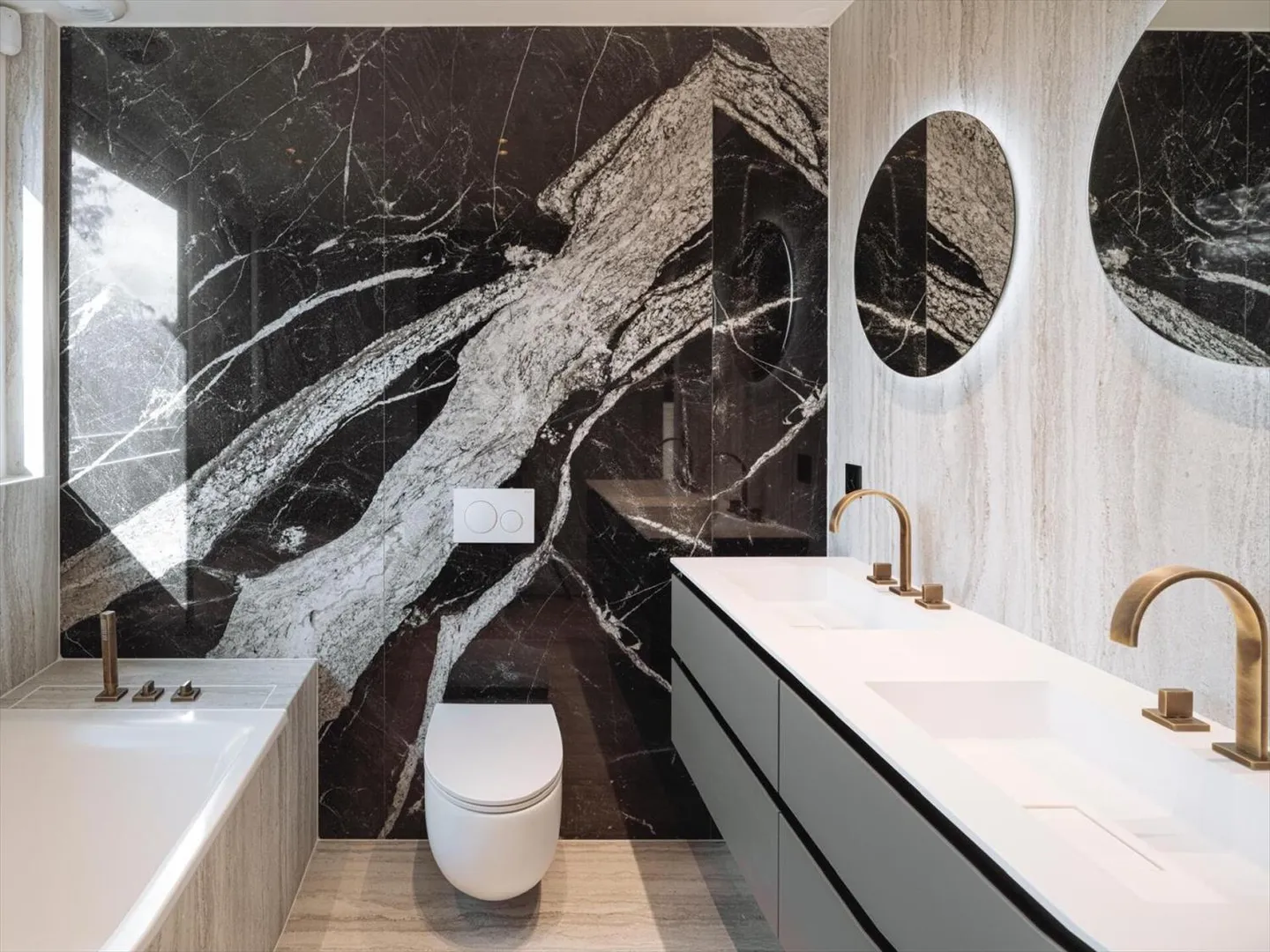 Villa 7 camere - Foto 3 di 3