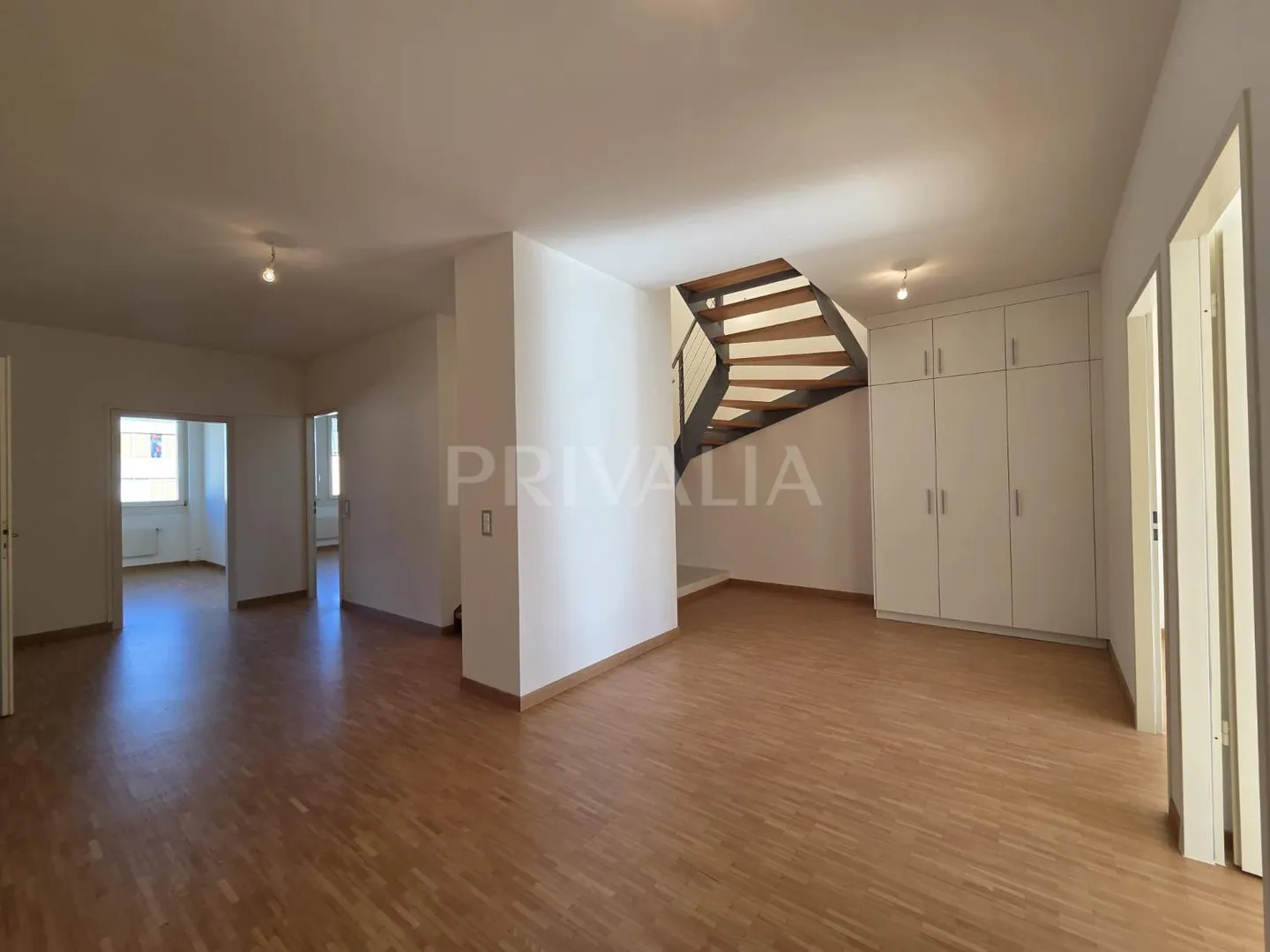 Stunning Duplex with Rooftop Terrace - Photo 6 of 10