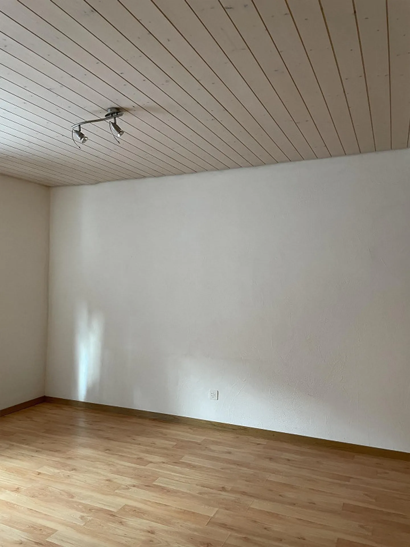 Appartamento con 2 camere da letto in posizione centrale e tranquilla - Foto 5 di 8