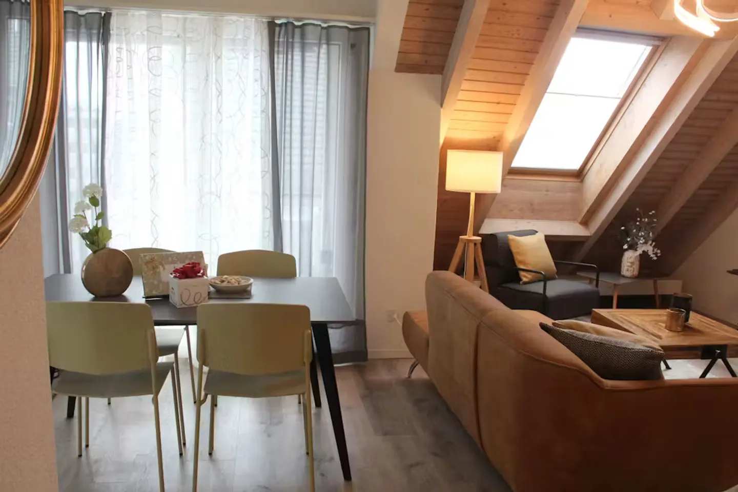 Charmantes Chalet in Kloten - Foto 7 von 10