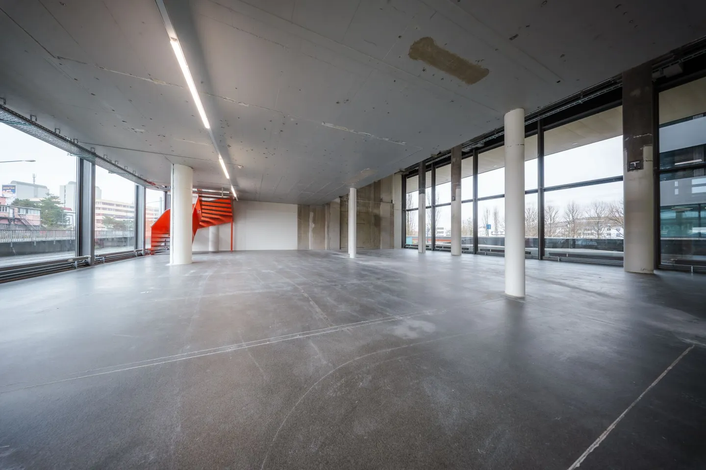Scopri il futuro della ricerca: spazi di laboratorio all'avanguardia per innovazioni rivoluzionarie. - Foto 3 di 10
