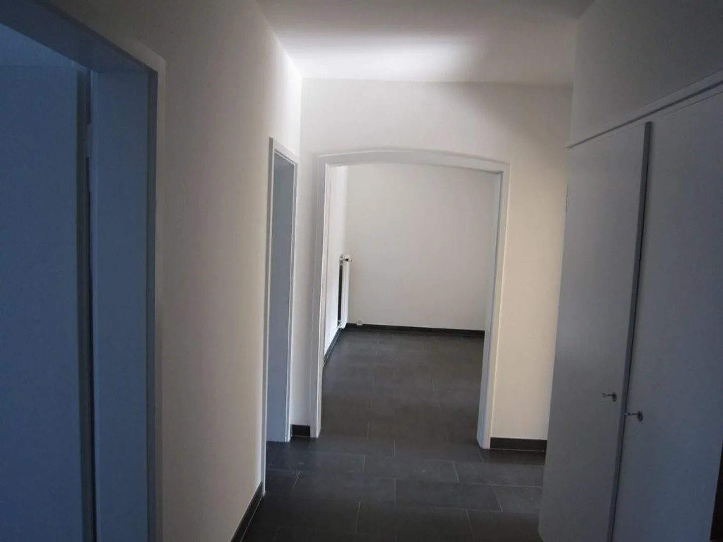 Appartement 3 1/2 pièces, 3ème étage gauche - Photo 5 sur 8