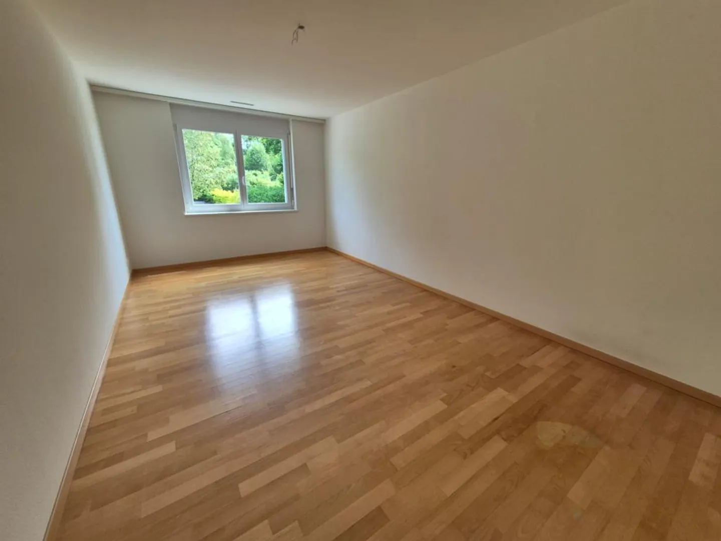 Appartamento 4.5 locali con patio a Küsnacht fiscalmente vantaggioso - Foto 7 di 10