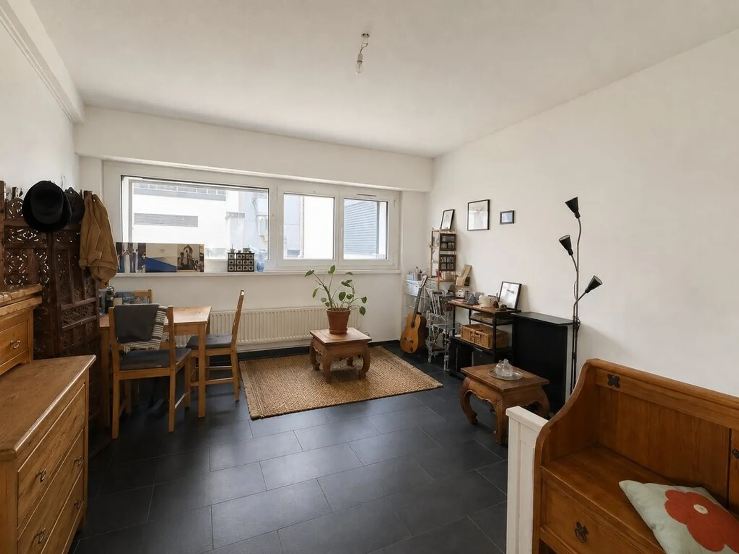 Cultural Hub Apartment - Photo 5 of 5