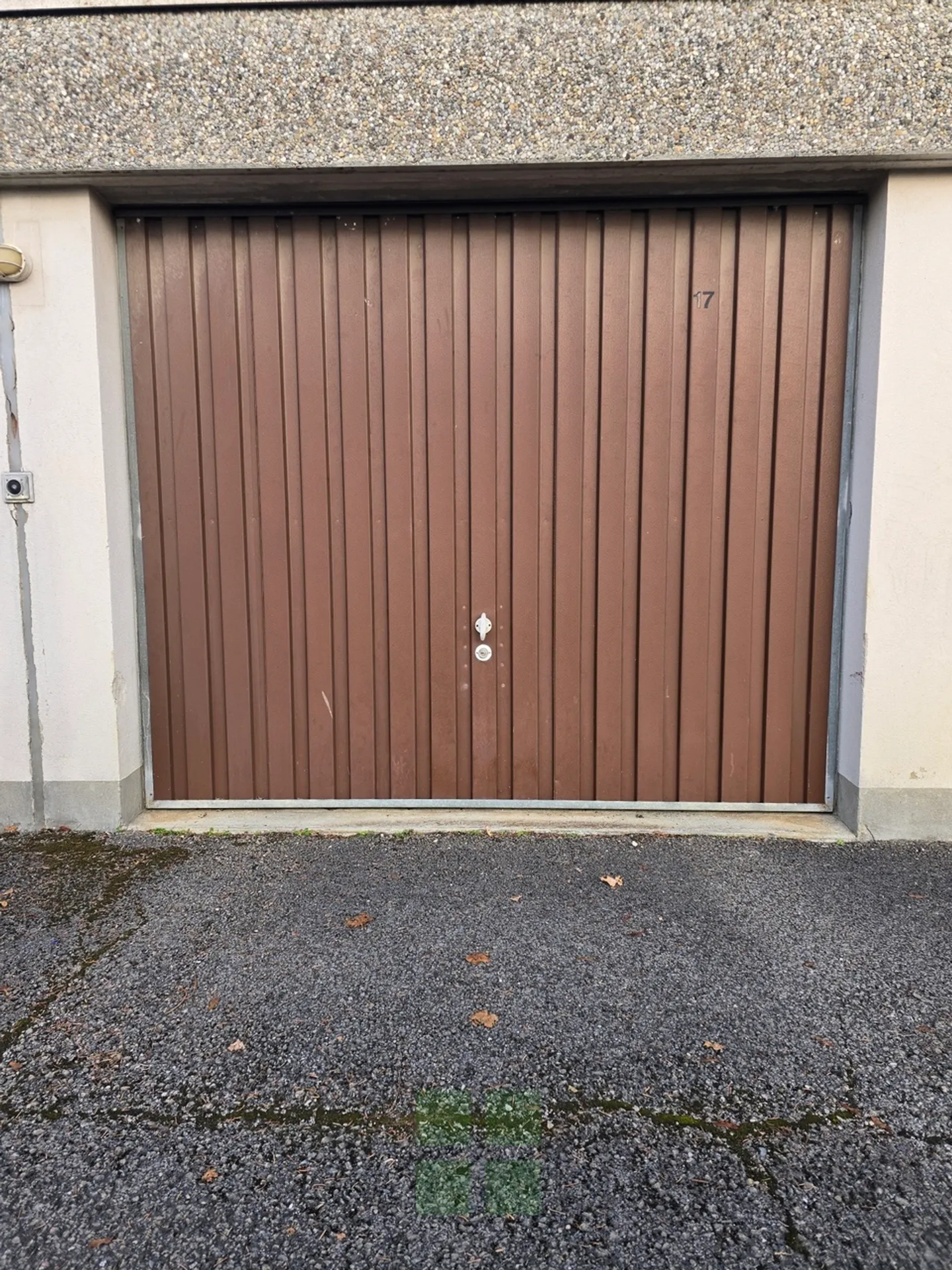 Garage individuel No 17 - Photo 2 sur 4