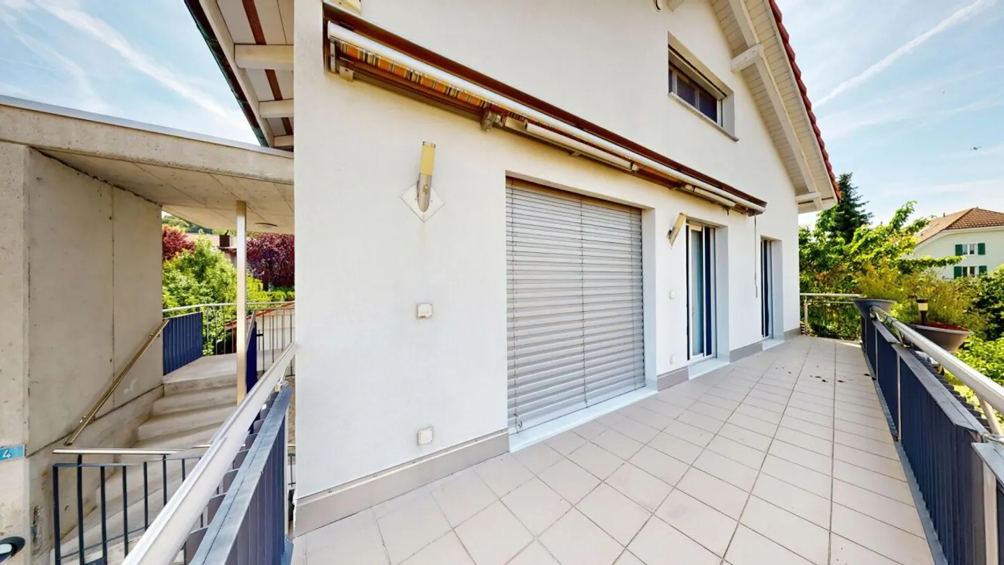 Maison individuelle de 8 pièces avec appartement - Photo 35 sur 37