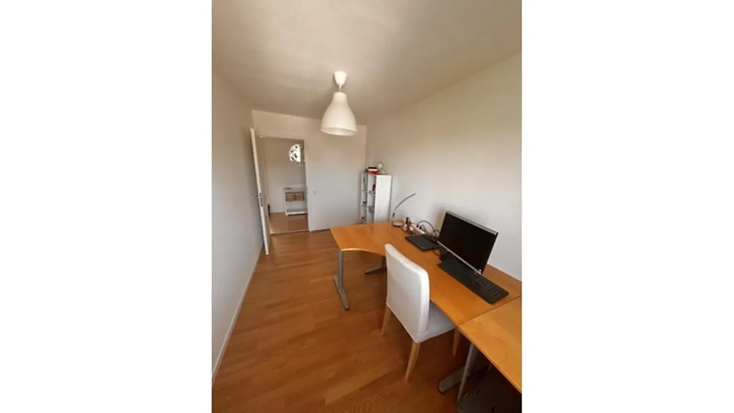 3 ROOM APARTMENT IN ZURICH - DISTRICT 11 SEEBACH, FURNISHED, TEMPORARY - Photo 5 of 6