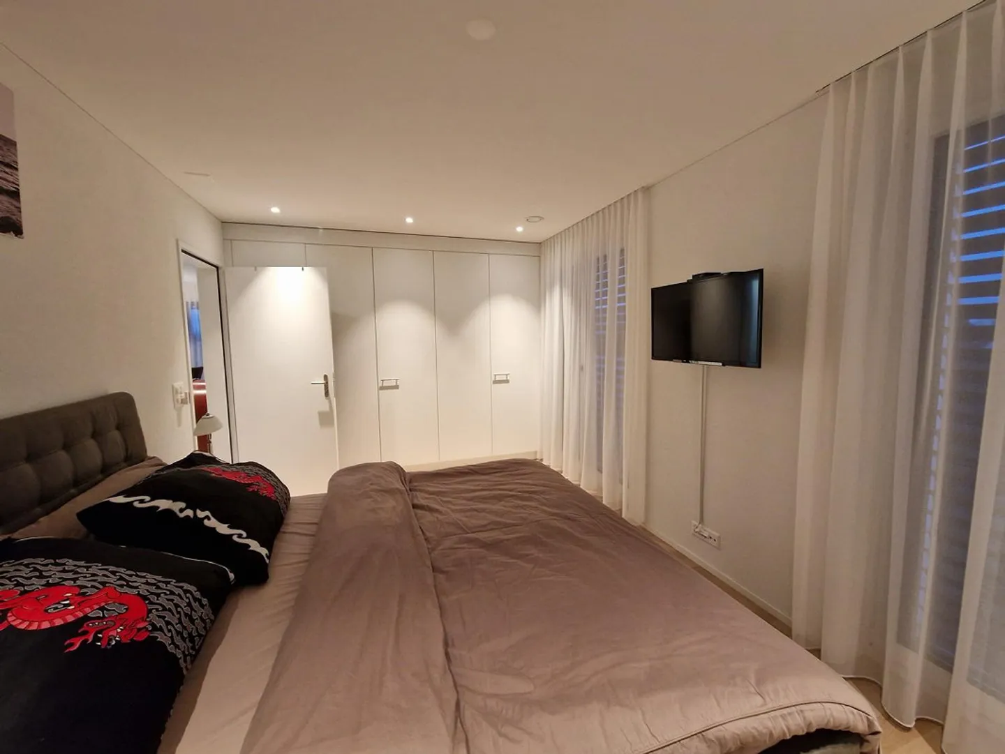 Ampio appartamento di 4½ locali con balcone e finiture di alta qualità - Foto 11 di 13