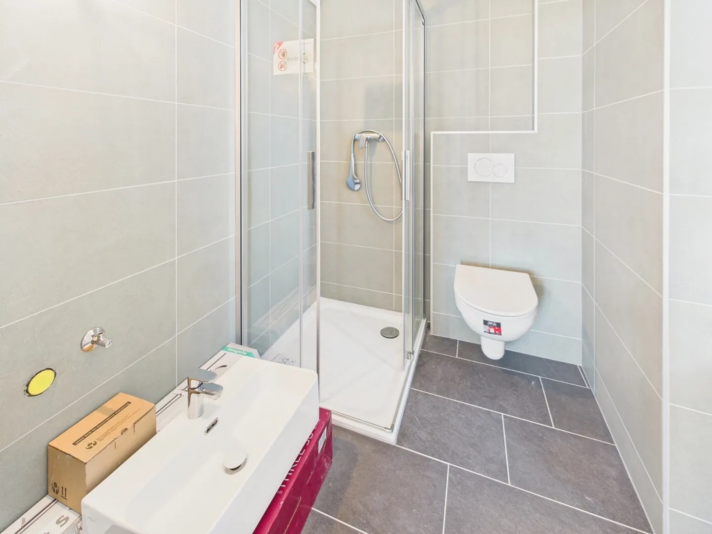 Helles und vollständig renoviertes 4,5-Zimmer-Apartment mit Kamin in Châtillens (Oron) - Charme, Komfort und Modernität im Herzen der Waadtländer Landschaft - Foto 12 von 13