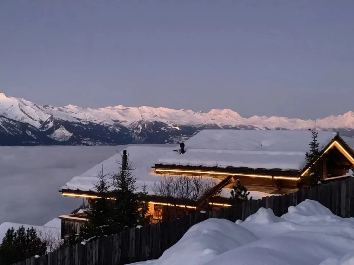 Panoramic and Luxury Chalet for Rent/Sale - Photo 3 of 13