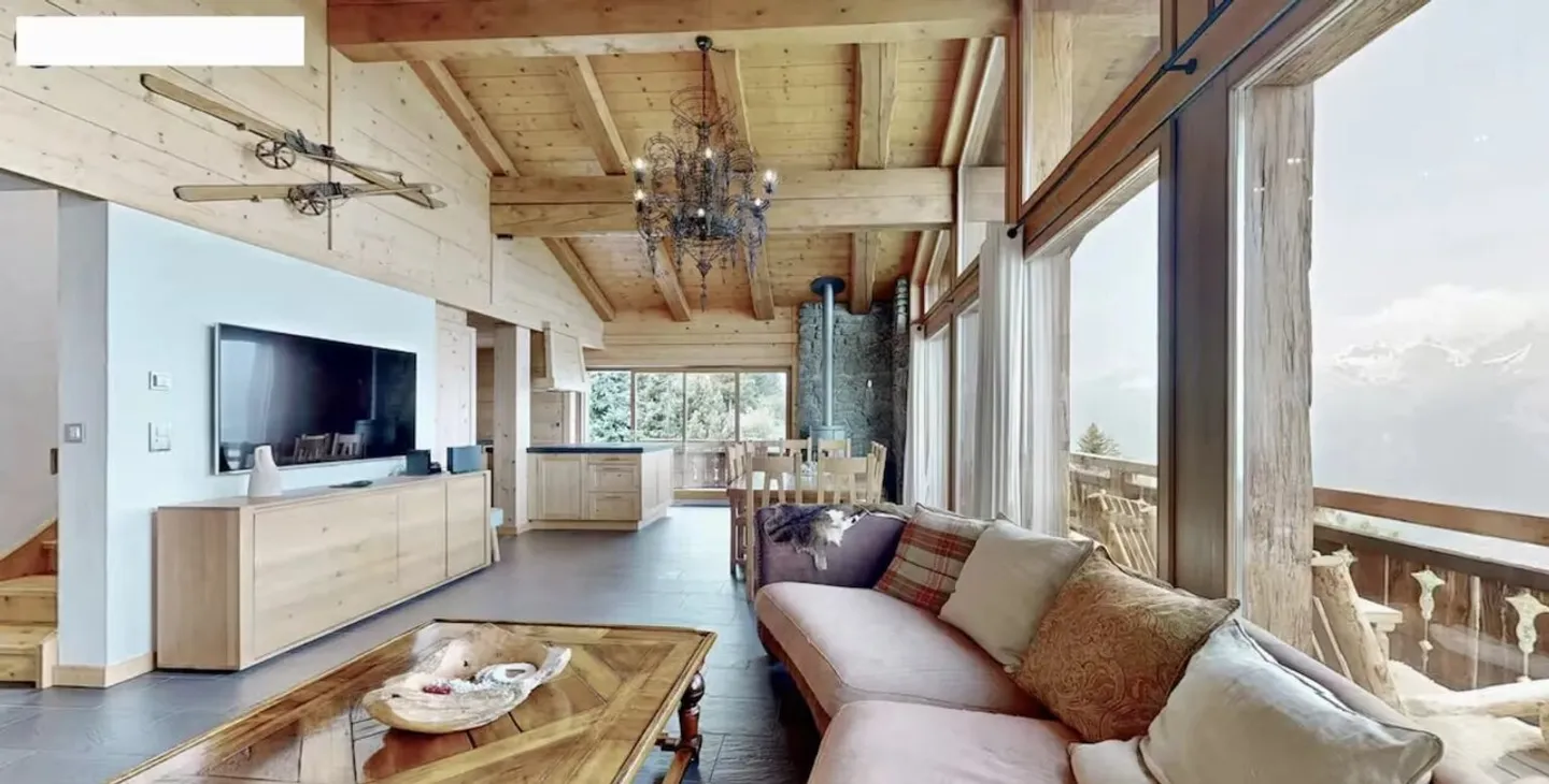 Panoramic and Luxury Chalet for Rent/Sale - Photo 5 of 13