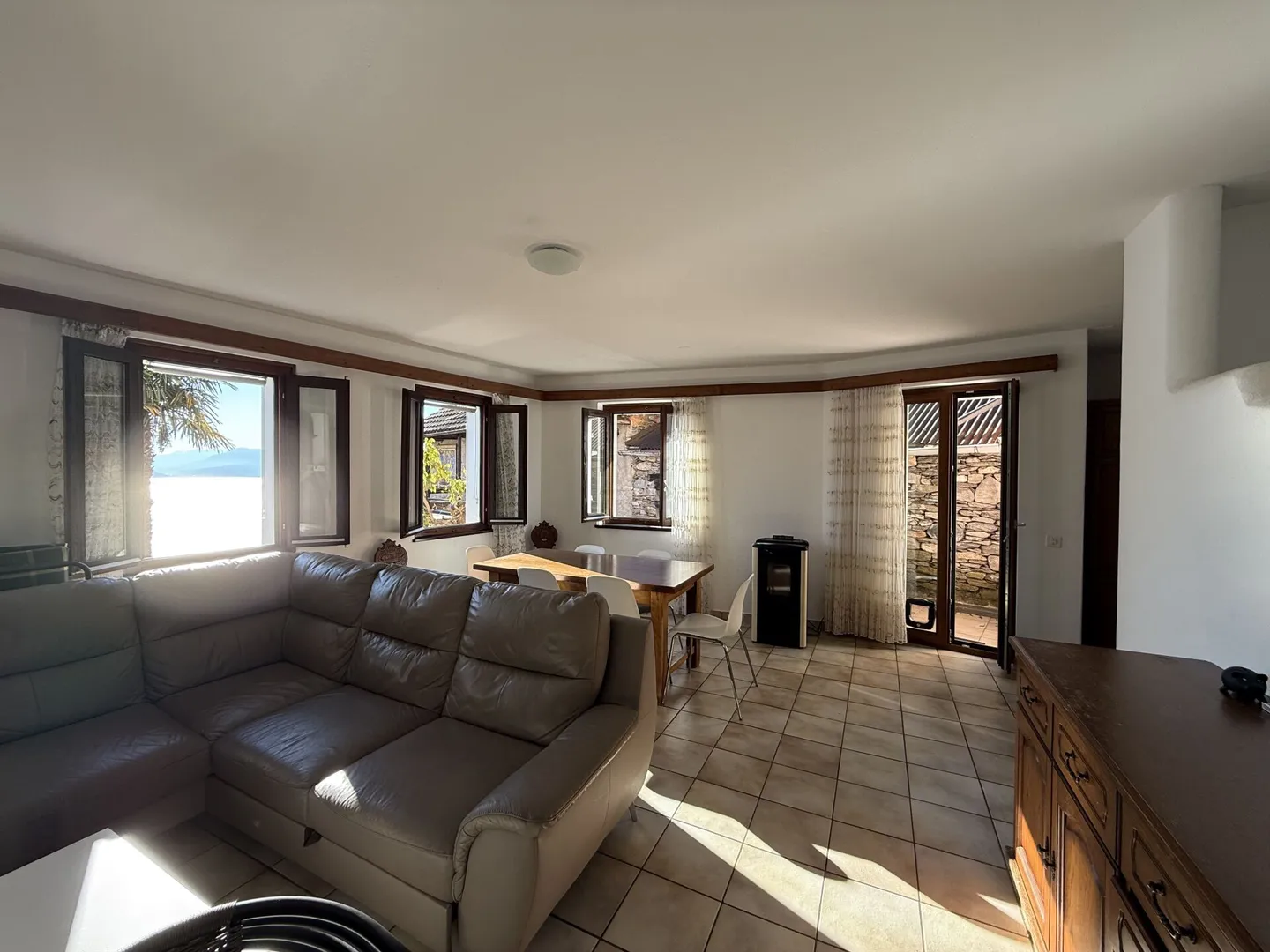 Un complexe de Rusticos à Brissago. Convient pour des activités de chambre et petit-déjeuner - Photo 12 sur 20