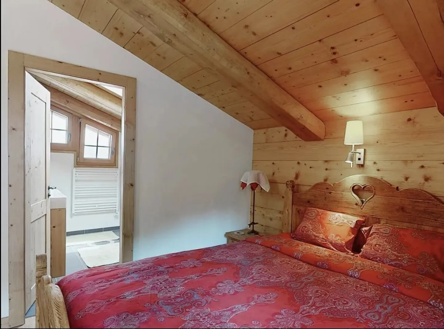 Panoramic and Luxury Chalet for Rent/Sale - Photo 9 of 13
