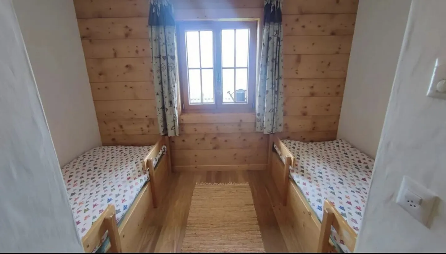Panoramic and Luxury Chalet for Rent/Sale - Photo 12 of 13
