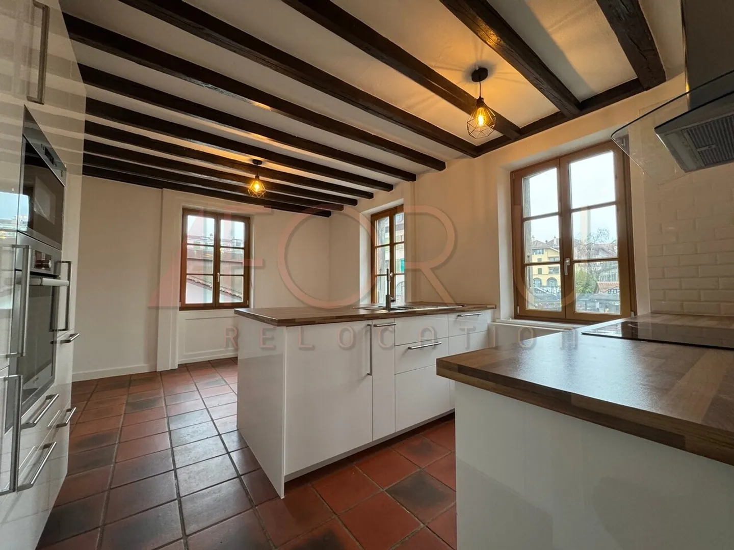 Superbe appartement atypique et calme de 6 pièces à Chêne-Bougeries - Photo 3 sur 13