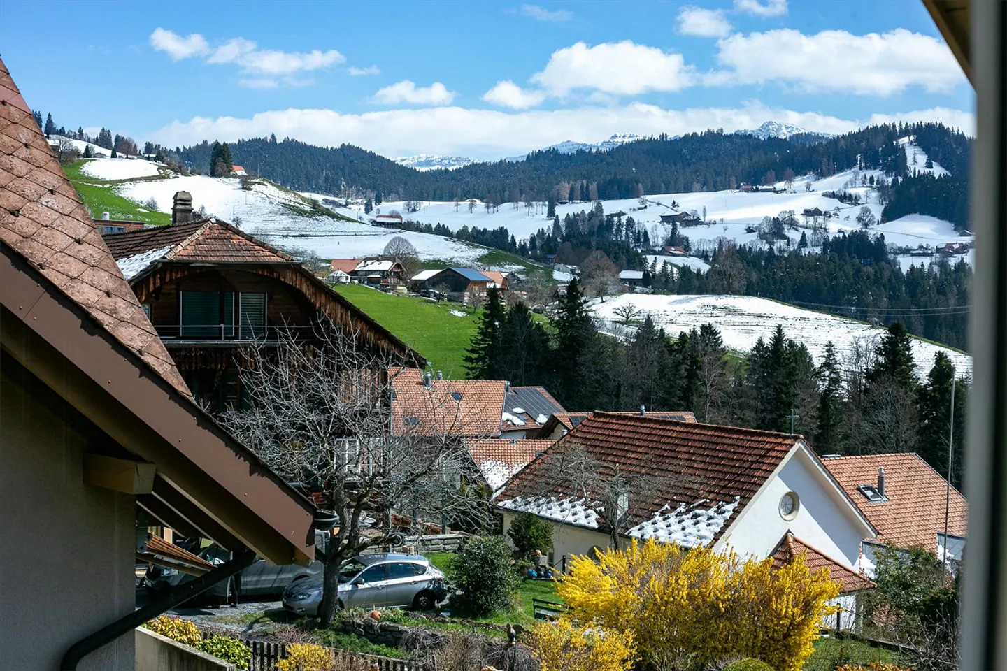 Goldiwil - Dachwohnung mit Weitsicht - Foto 2 di 16