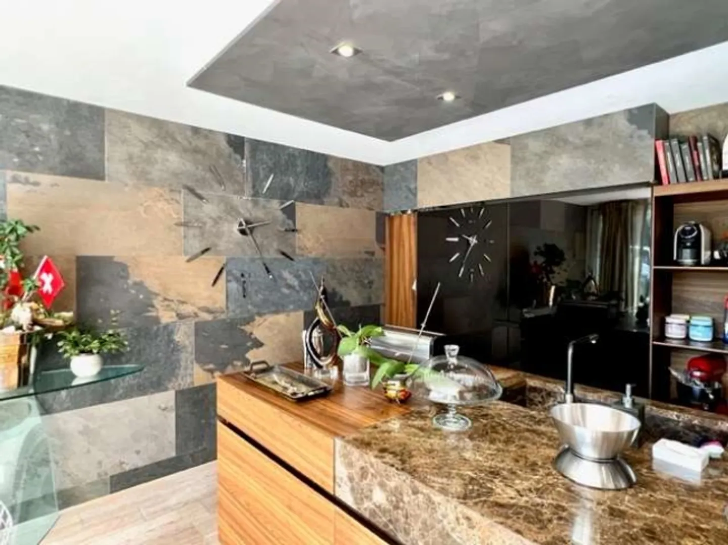 Beautiful 4.5-Room Apartment in the Green - Photo 12 of 20