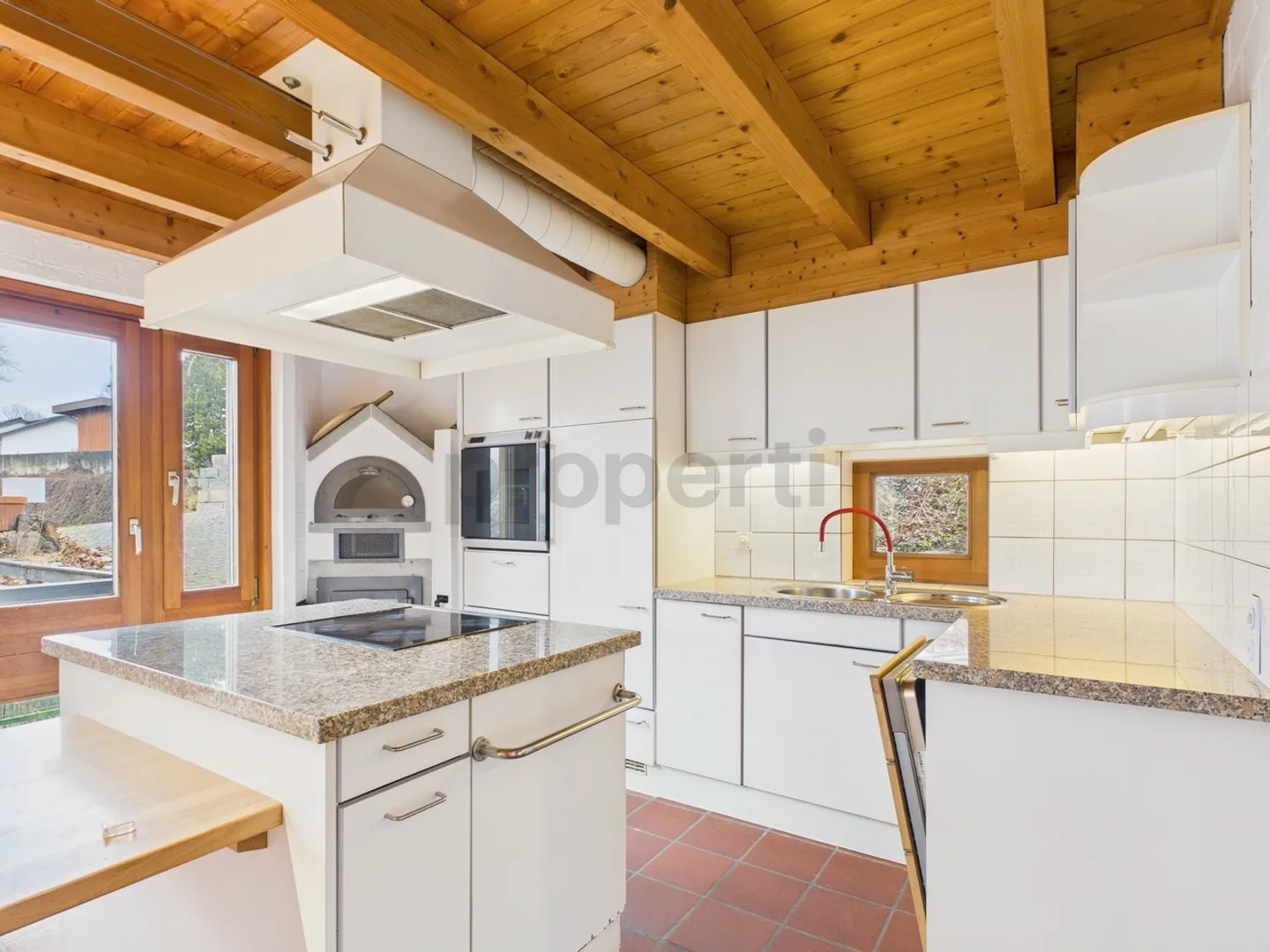 Spacious 5.5-room single-family house with garden and garden shed in Wislikofen - Photo 4 of 13